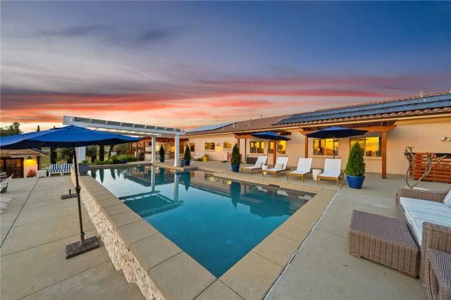 38125 Camino Sierra, Temecula, CA 92592