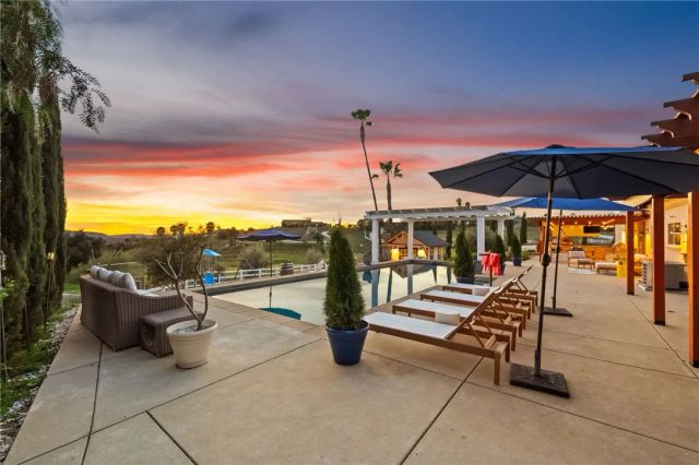 38125 Camino Sierra, Temecula, CA 92592