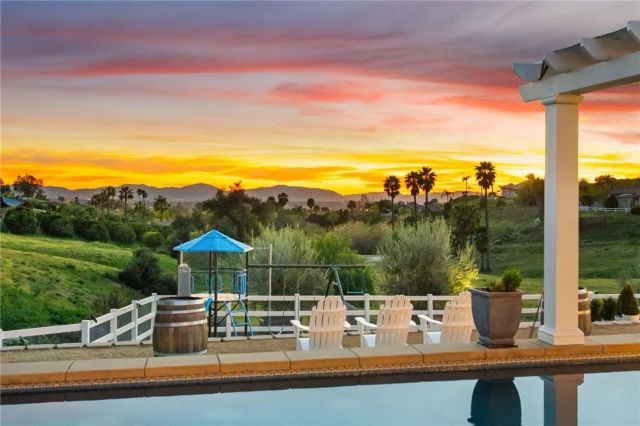 38125 Camino Sierra, Temecula, CA 92592