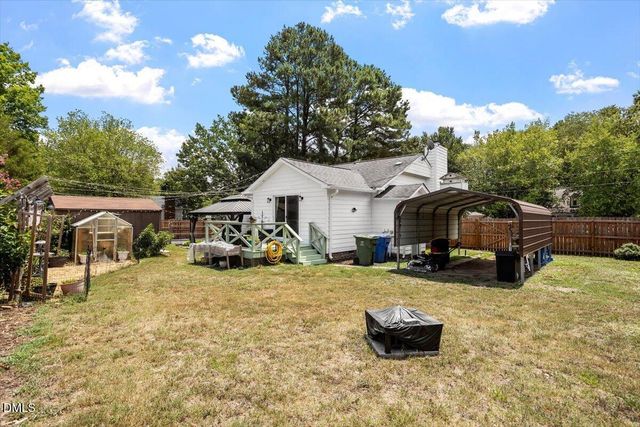 761 E Cardinal Drive, Fuquay Varina, NC 27526