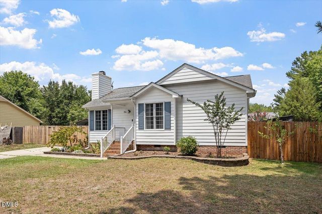 761 E Cardinal Drive, Fuquay Varina, NC 27526