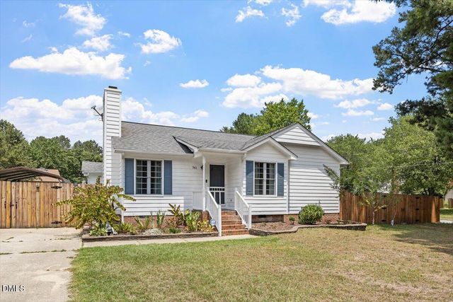 761 E Cardinal Drive, Fuquay Varina, NC 27526