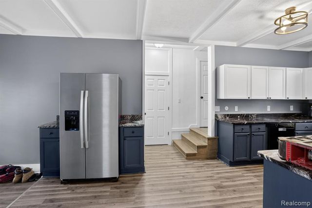 200 N River Road, Saginaw, MI 48609