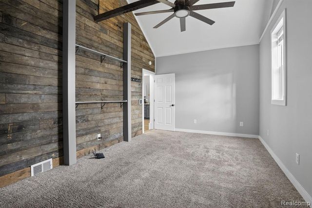 200 N River Road, Saginaw, MI 48609