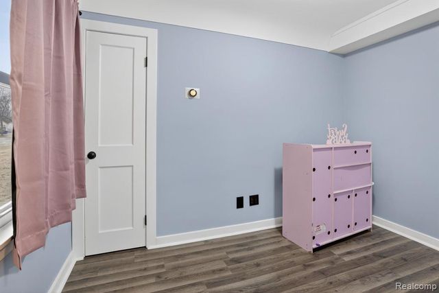 200 N River Road, Saginaw, MI 48609