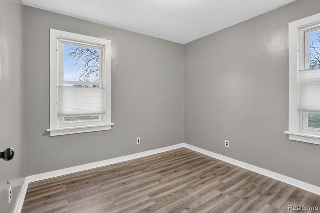 200 N River Road, Saginaw, MI 48609