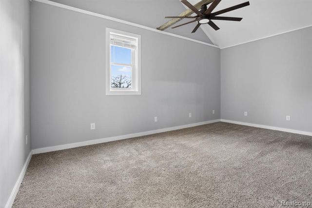 200 N River Road, Saginaw, MI 48609