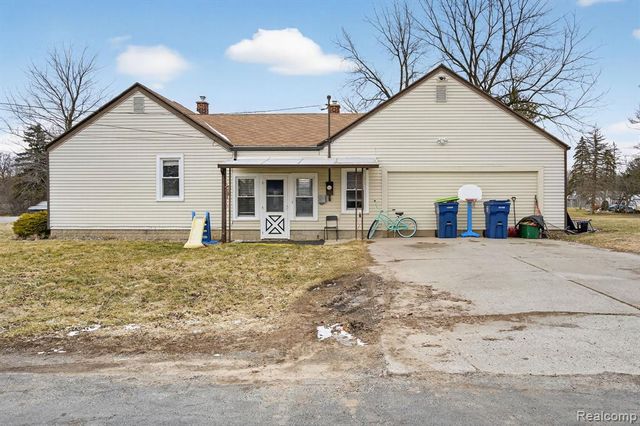 200 N River Road, Saginaw, MI 48609