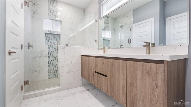 2806 Stablewood Lane, Mission, TX 78572