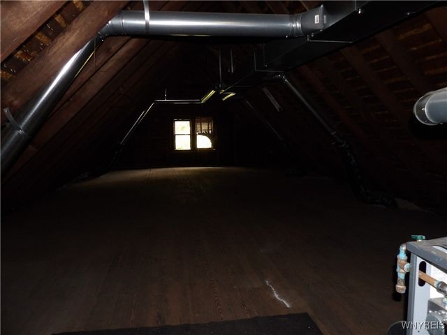 26 Pleasant Place, Buffalo, NY 14208