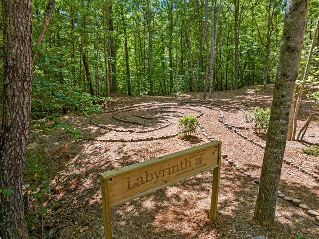 211 Brannon Ridge, Young Harris, GA 30582