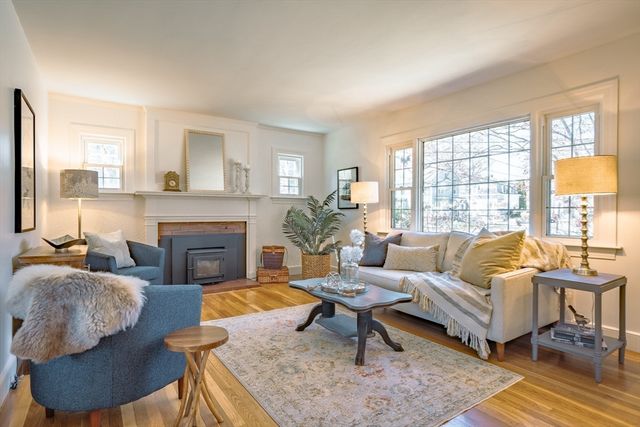 1 Lincoln St, Georgetown, MA 01833