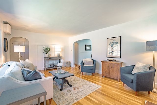 1 Lincoln St, Georgetown, MA 01833
