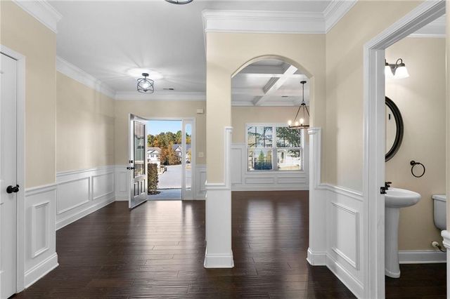 10 Canterbury SE Walk, Cartersville, GA 30120