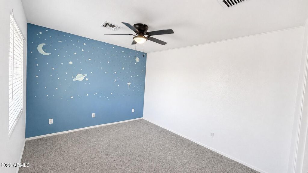 Image 6 of property listing at 5247 W Maldonado Road, Laveen, AZ 85339