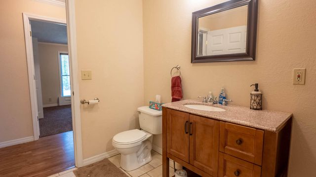 618 N 9th Street, Thayer, MO 65791