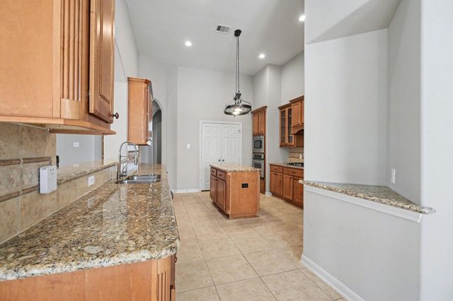 2891 Tuscania Lane, League City, TX 77573