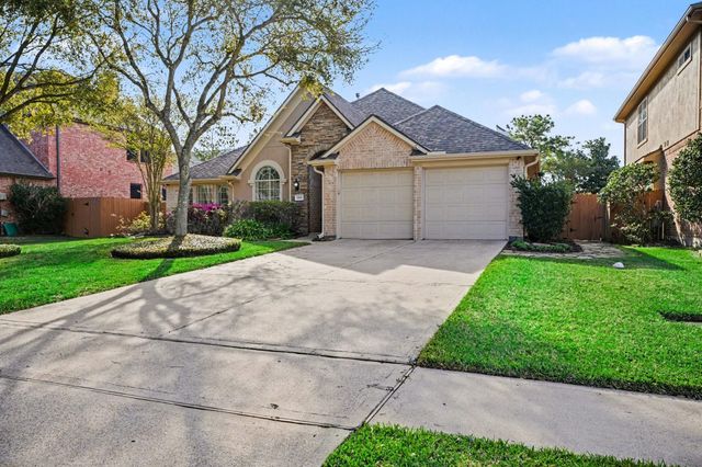 2891 Tuscania Lane, League City, TX 77573