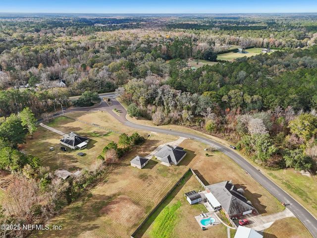 53072 CLEAR LAKE Drive, Callahan, FL 32011