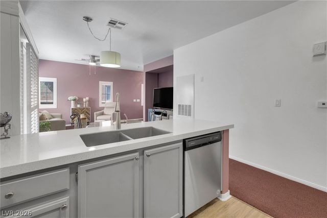 3815 Juno Beach Street 204, Las Vegas, NV 89129