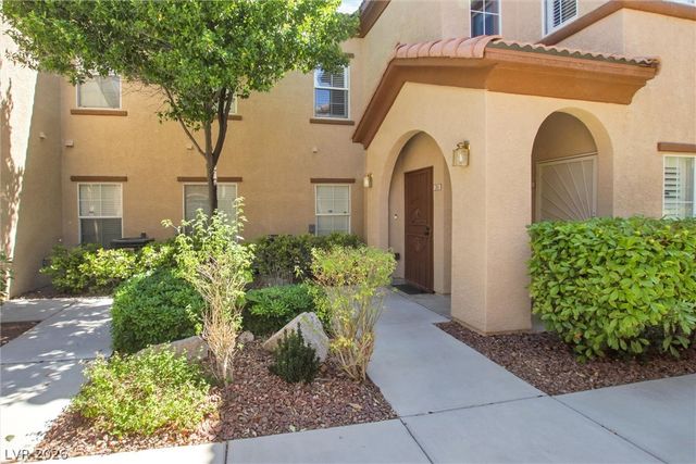 3815 Juno Beach Street 204, Las Vegas, NV 89129