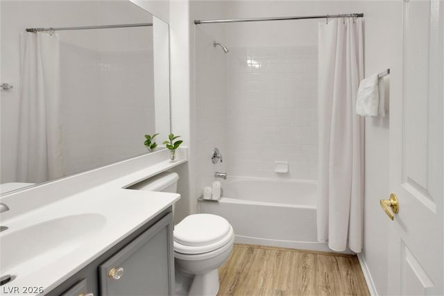 3815 Juno Beach Street 204, Las Vegas, NV 89129