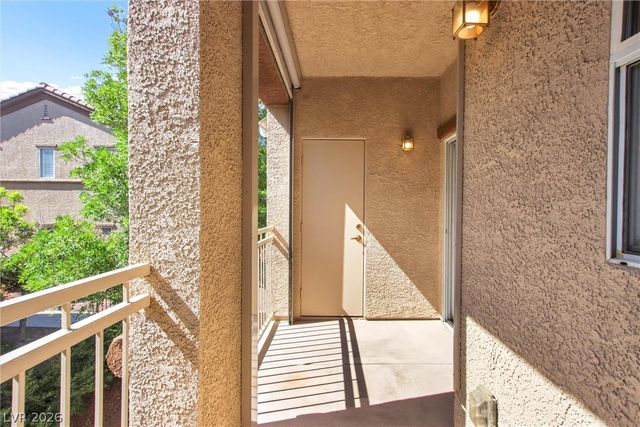 3815 Juno Beach Street 204, Las Vegas, NV 89129