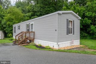 6 BRACKBILL CT, Quarryville, PA 17566