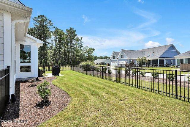 8224 Centerwood Drive, Leland, NC 28451