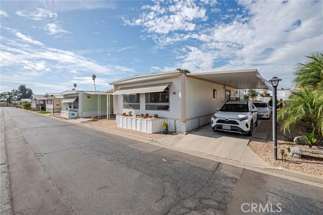 2755 Arrow Highway 142, La Verne, CA 91750