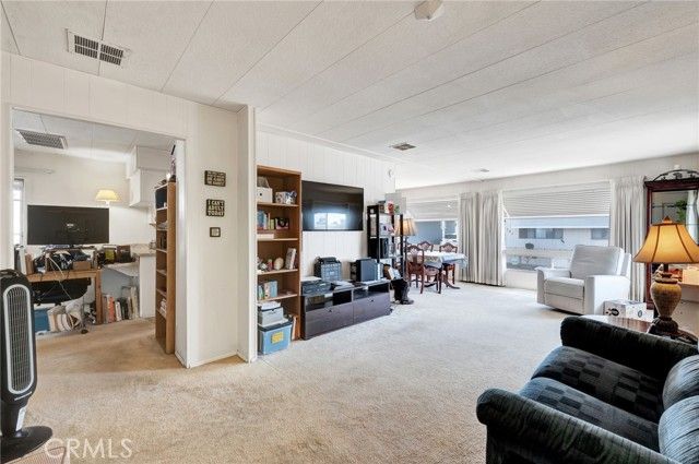 2755 Arrow Highway 142, La Verne, CA 91750