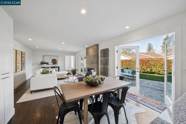 342 342 Constance Pl, Moraga, CA 94556