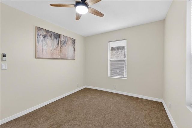 816 S Lake Drive, Independence, MO 64063