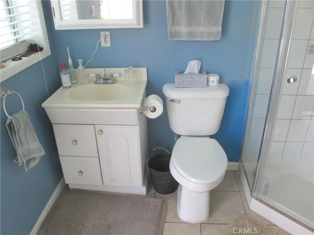 13827 Calvert Street, Valley Glen, CA 91401