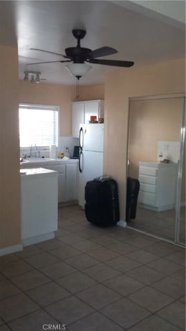 13827 Calvert Street, Valley Glen, CA 91401