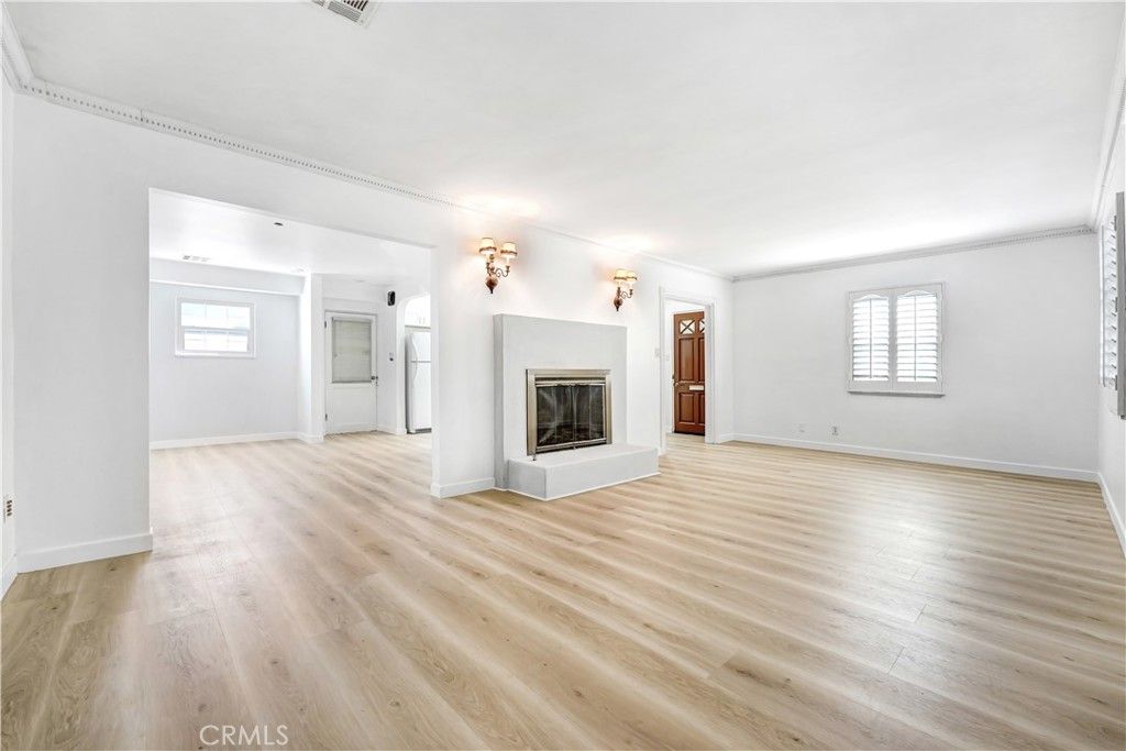 124 S Beachwood, Burbank, CA 91506 — photo 3