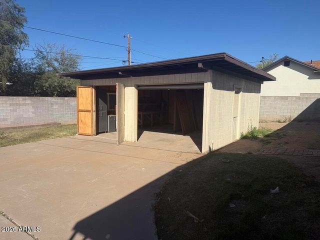 10838 N 12TH Street, Phoenix, AZ 85020