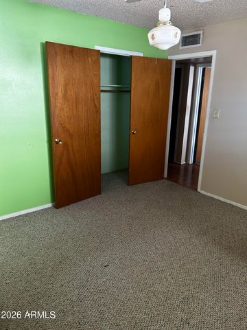 10838 N 12TH Street, Phoenix, AZ 85020