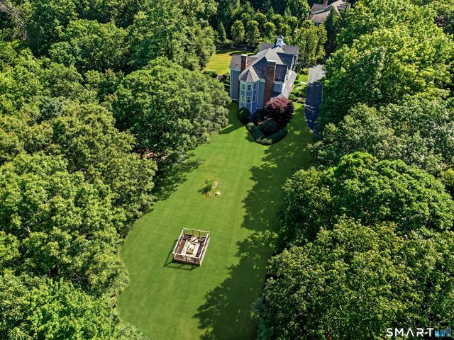 112 Vista Road, Wilton, CT 06897
