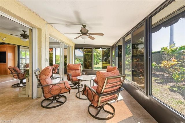 738 Reef Point CIR, Naples, FL 34108