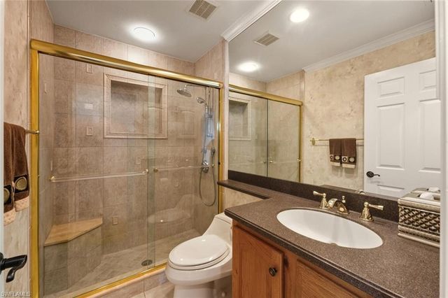 738 Reef Point CIR, Naples, FL 34108