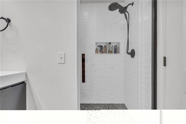 825 Highland Lane NE 1207, Atlanta, GA 30306
