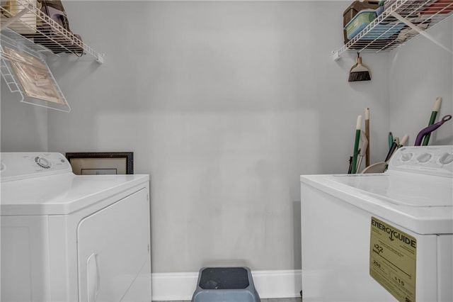 825 Highland Lane NE 1207, Atlanta, GA 30306