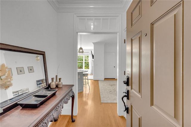 825 Highland Lane NE 1207, Atlanta, GA 30306