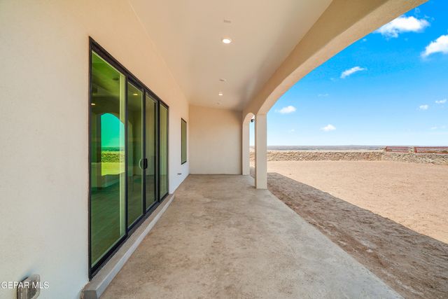 7322 Sidewinder Drive, El Paso, TX 79911