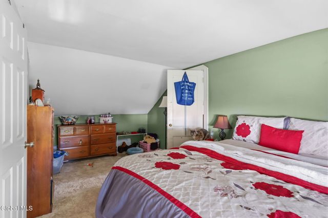 93 Euclid Avenue, Troy, NY 12180