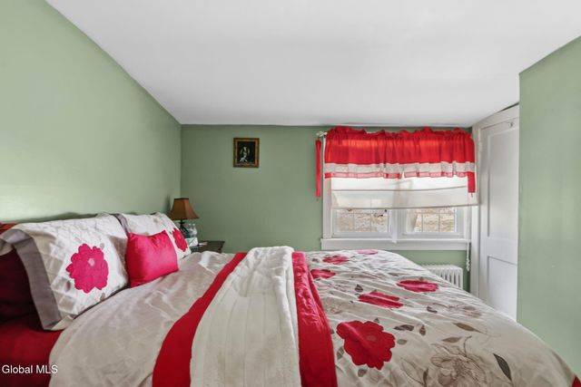 93 Euclid Avenue, Troy, NY 12180
