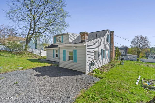 93 Euclid Avenue, Troy, NY 12180