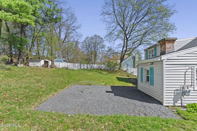 93 Euclid Avenue, Troy, NY 12180