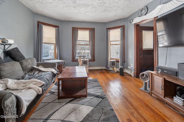 1182-1184 Glenwood Boulevard, Schenectady, NY 12308